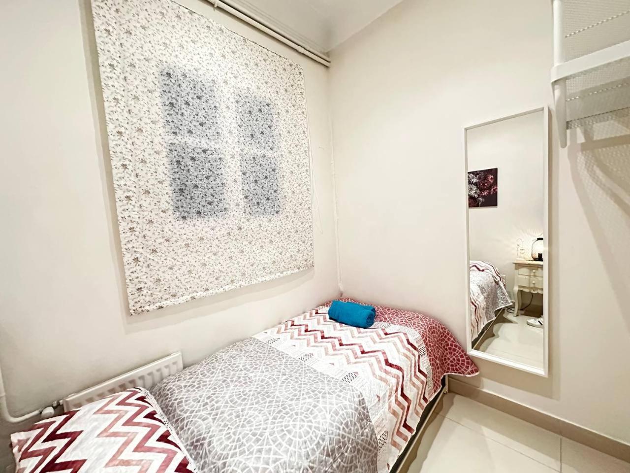 Rooms Gran Via Барселона Екстер'єр фото