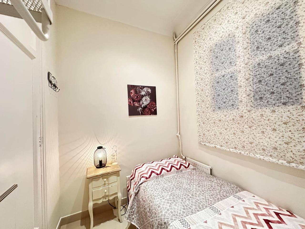 Rooms Gran Via Барселона Екстер'єр фото