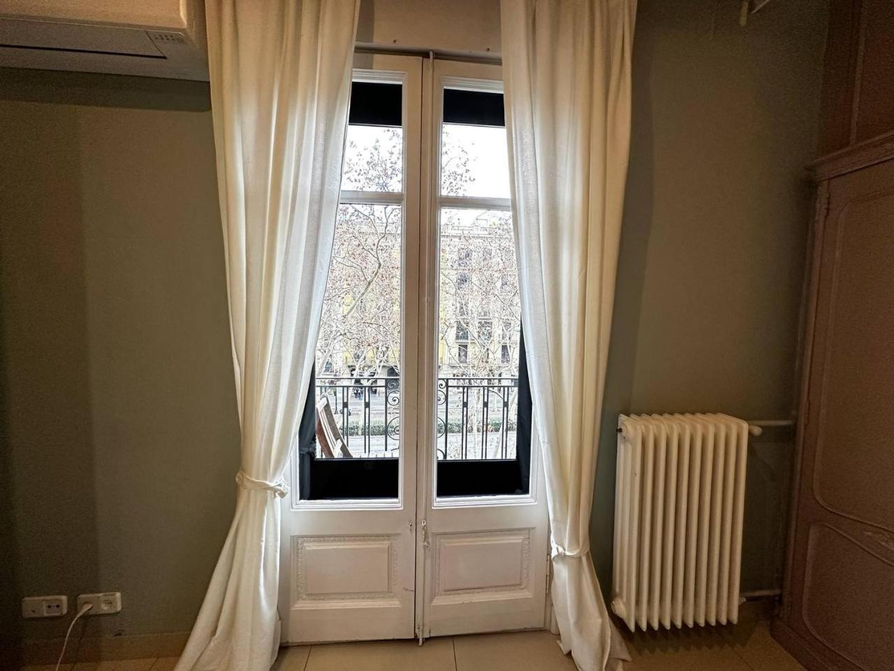 Rooms Gran Via Барселона Екстер'єр фото