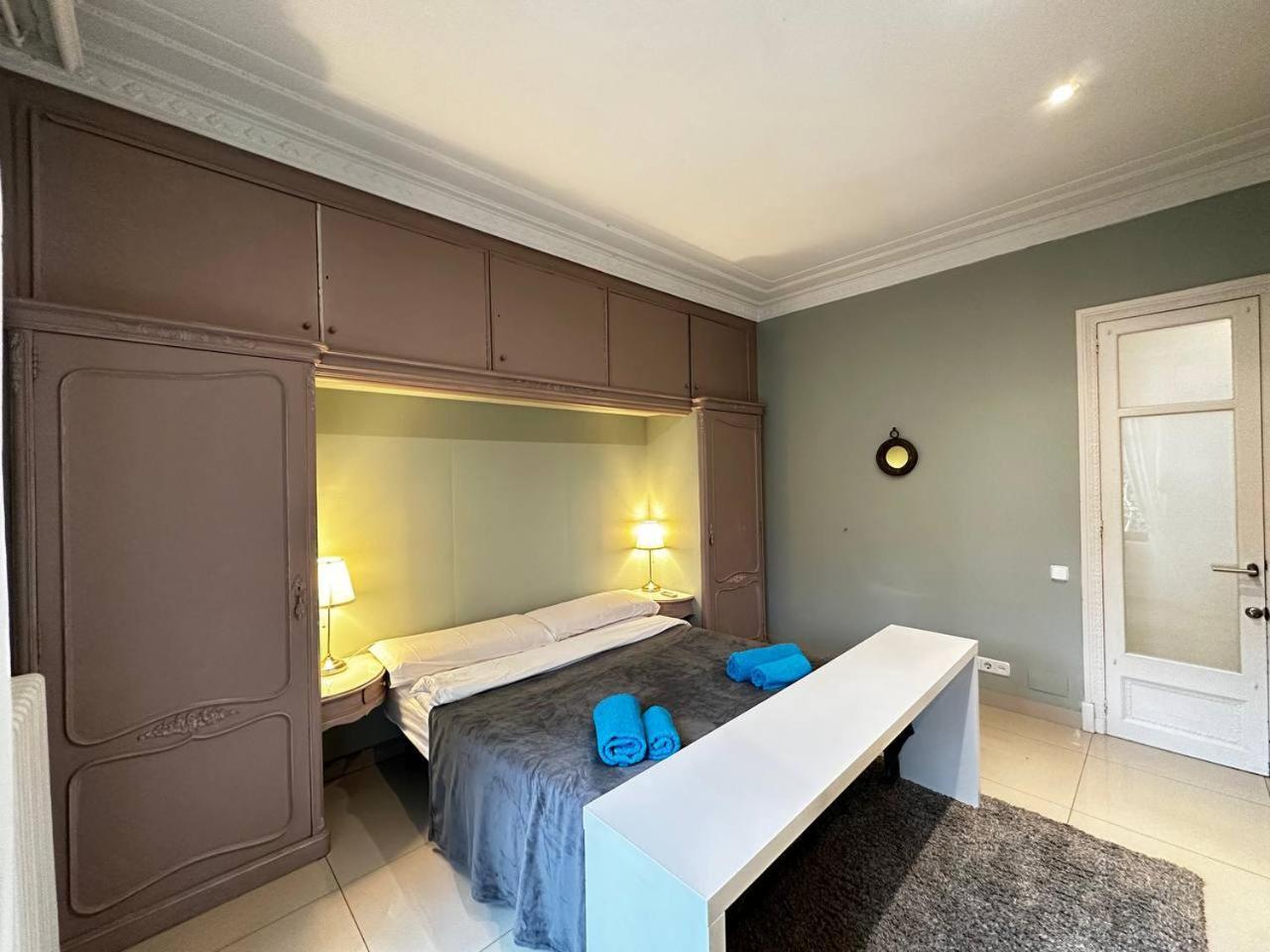 Rooms Gran Via Барселона Екстер'єр фото